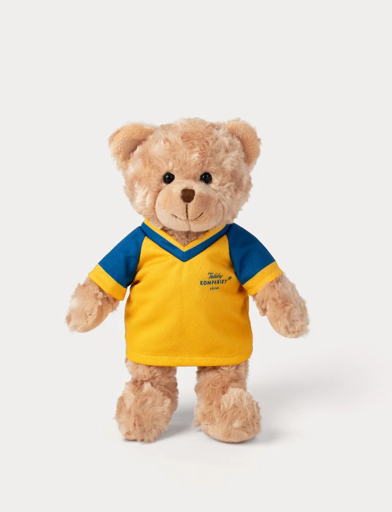 Pontus with Supporter Shirt