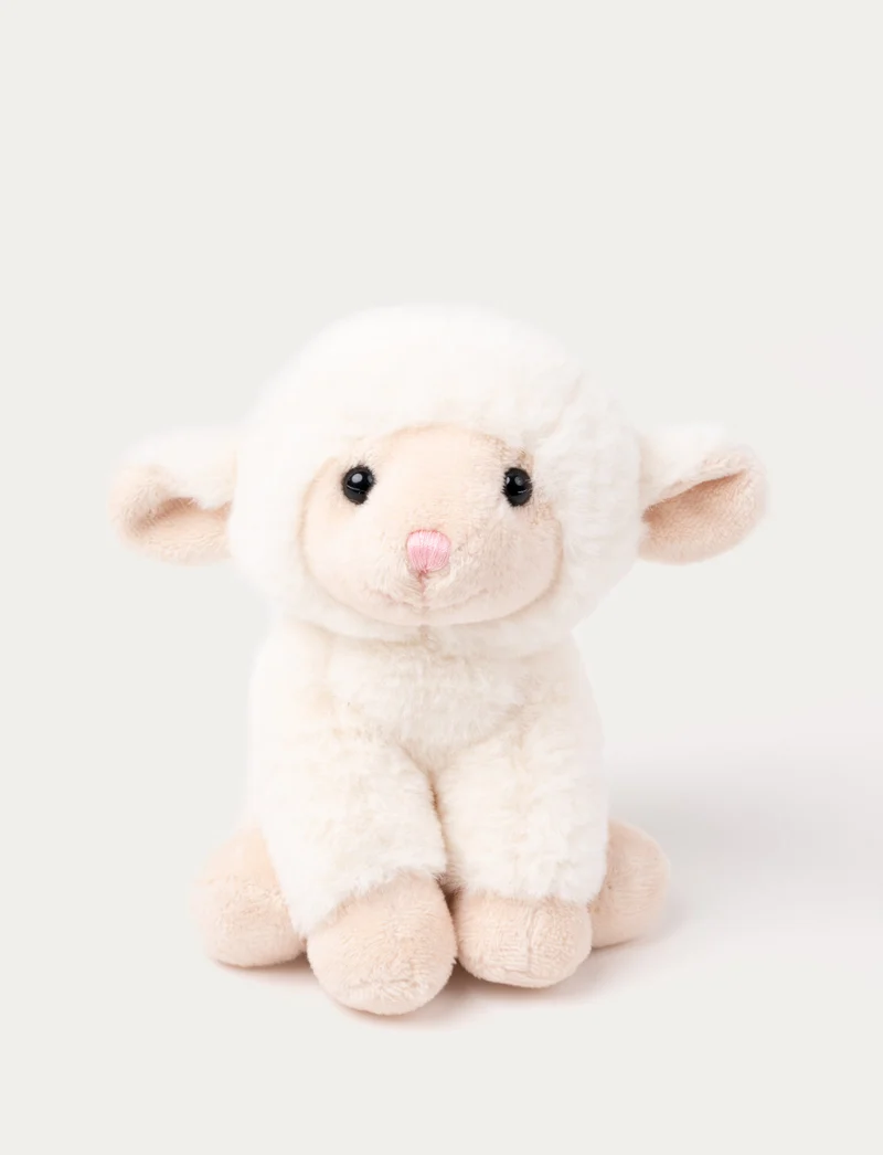 Teddy Farm, Sitting Lamb