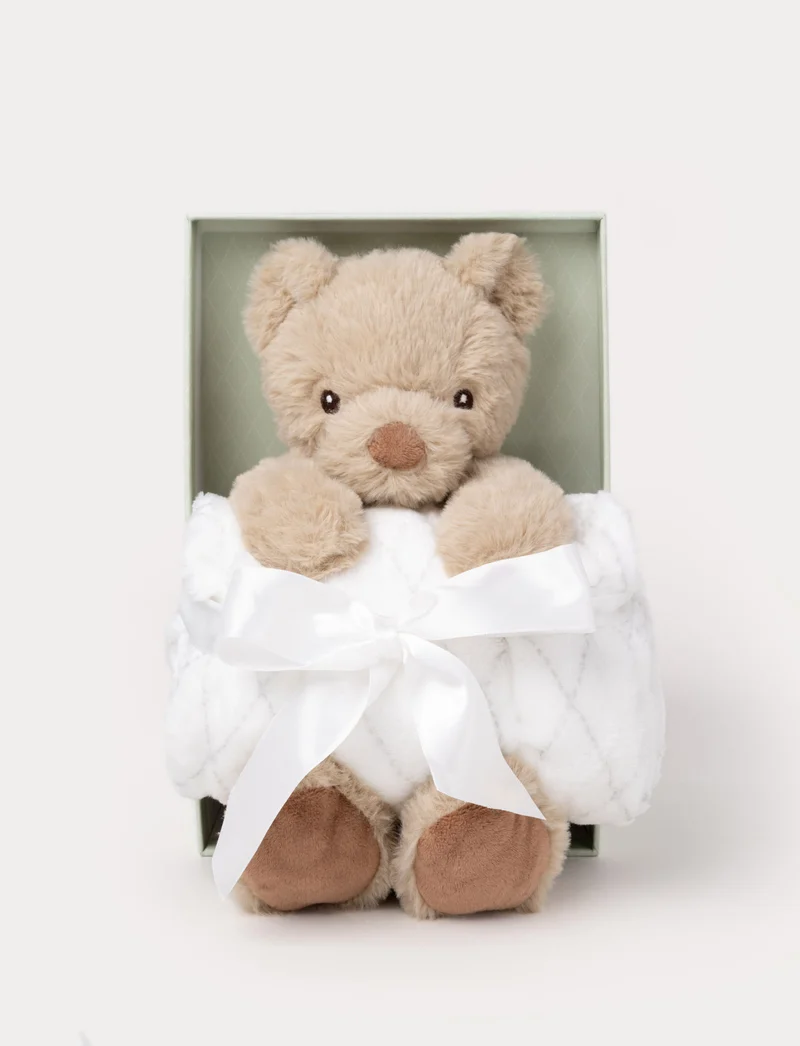 Sven with Blanket in Gift Box
