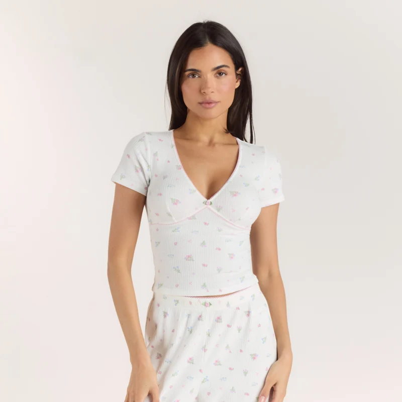 Ribbad Pyjamatoppl med korta ärmar - Blommig Vit