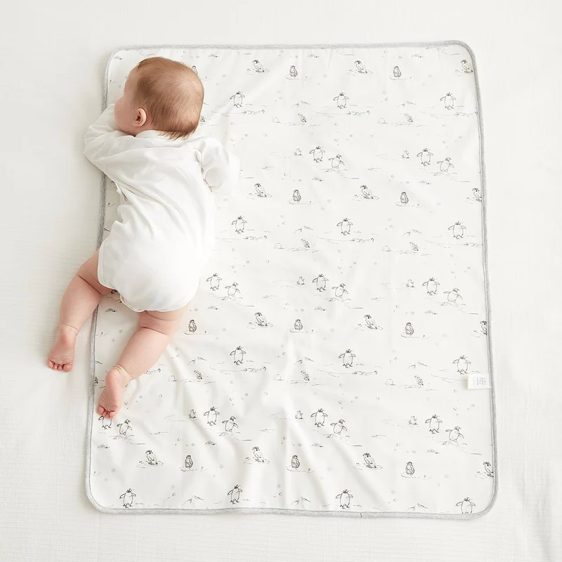 Magic Adventure Waterproof Baby White Changing Mat