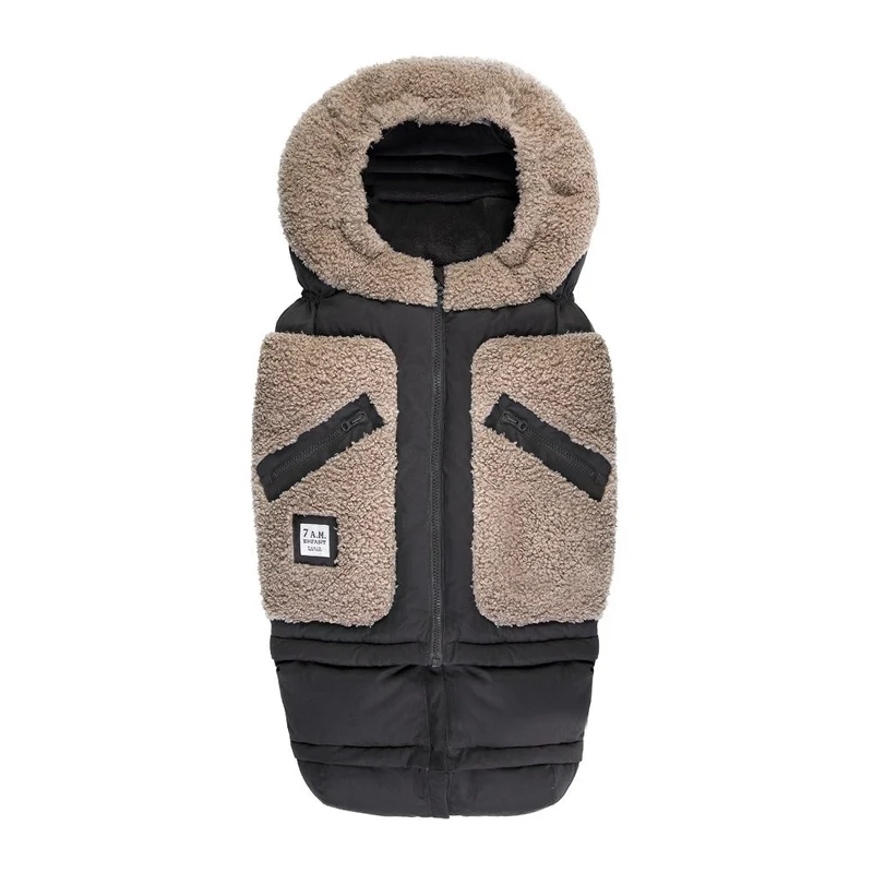 7AM - Blanket 212 Evolution - Expandable Winter Footmuff - Teddy Appliqué